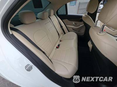 2021 Mercedes-Benz C 300 4MATIC Sedan - zdjęcie 16 z 24 - miniatura