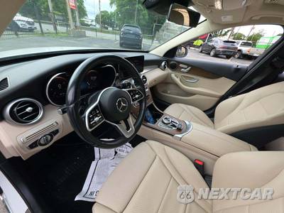 2021 Mercedes-Benz C 300 4MATIC Sedan - zdjęcie 10 z 24 - miniatura