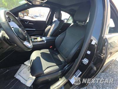 2025 Mercedes-Benz C 300 4MATIC - zdjęcie 6 z 22 - miniatura
