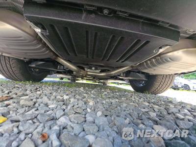2025 Mercedes-Benz C 300 4MATIC - zdjęcie 15 z 22 - miniatura