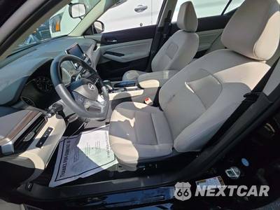2025 Nissan Altima SV - zdjęcie 6 z 20 - miniatura