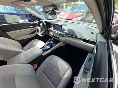 2025 Nissan Altima SV - zdjęcie 19 z 20 - miniatura