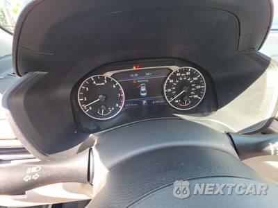 2025 Nissan Altima SV - zdjęcie 9 z 20 - miniatura