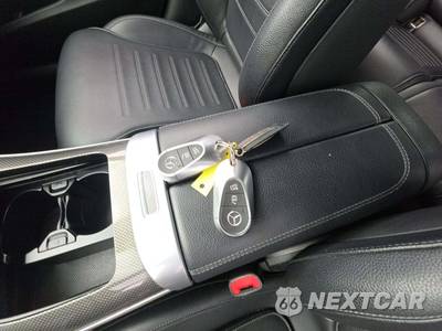 2023 Mercedes-Benz C 300 4MATIC Sedan - zdjęcie 8 z 26 - miniatura