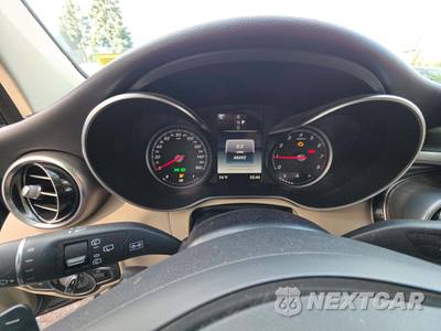 2019 Mercedes-Benz GLC 300 4MATIC - zdjęcie 9 z 22 - miniatura