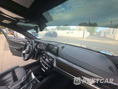 2018 BMW 5 Series Sedan 530i xDrive M SPORT LINE - zdjęcie 19 z 23 - miniatura