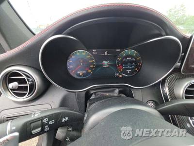 2020 Mercedes-Benz AMG GLC 43 4MATIC - zdjęcie 9 z 22 - miniatura