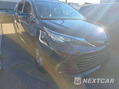 2026 Toyota Sienna XLE 8-Passenger 120.5" WB - zdjęcie 4 z 21 - miniatura