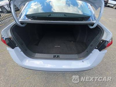 2025 Nissan Versa SV - zdjęcie 14 z 22 - miniatura