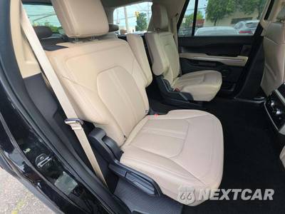 2023 Ford Expedition Limited - zdjęcie 16 z 23 - miniatura