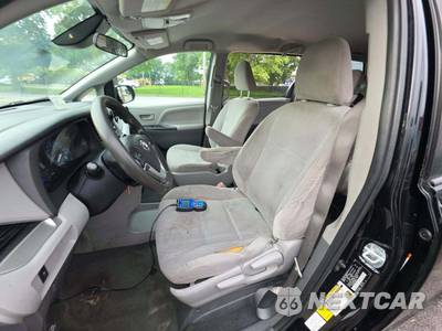 2020 Toyota Sienna L 7-Passenger 119.3" WB - zdjęcie 6 z 21 - miniatura