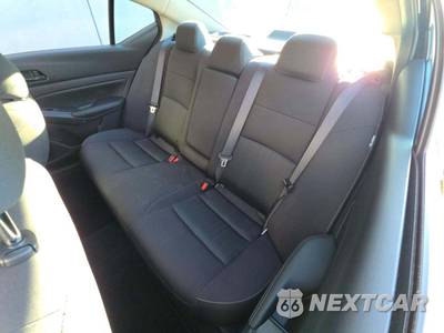 2026 Nissan Altima SV - zdjęcie 13 z 20 - miniatura
