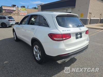 2016 Mercedes-Benz GLC 300 4MATIC - zdjęcie 2 z 20 - miniatura