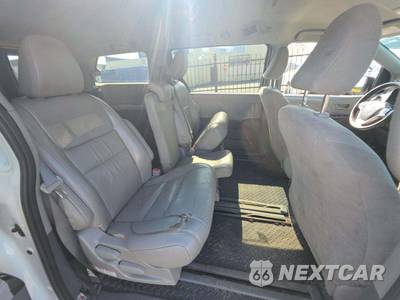 2020 Toyota Sienna L 7-Passenger 119.3" WB - zdjęcie 17 z 21 - miniatura