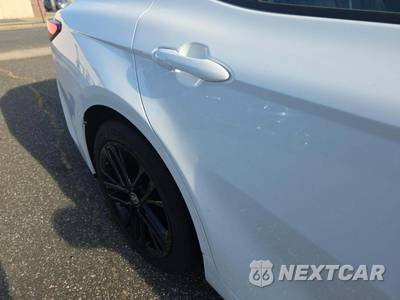 2025 Toyota Camry SE - zdjęcie 21 z 21 - miniatura