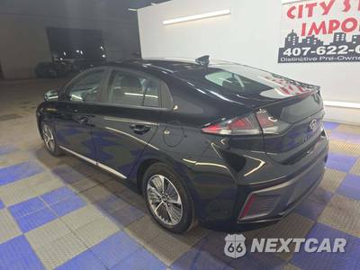 2022 Hyundai Ioniq Plug-In Hybrid SE - zdjęcie 2 z 31 - miniatura