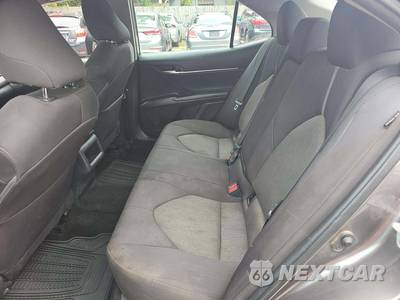 2021 Toyota Camry LE - zdjęcie 10 z 38 - miniatura