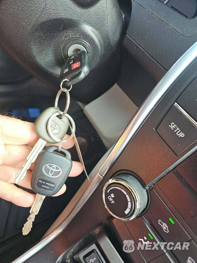 2015 Toyota Camry LE - zdjęcie 5 z 26 - miniatura