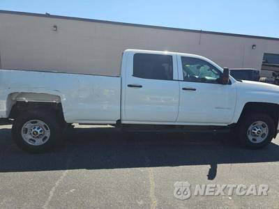 2018 Chevrolet Silverado 2500HD WT Crew Cab Long Bed 1WT - zdjęcie 4 z 39 - miniatura