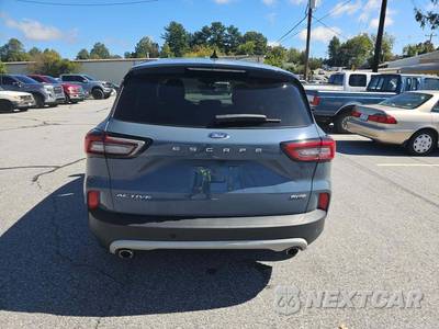 2023 Ford Escape Active - zdjęcie 3 z 31 - miniatura