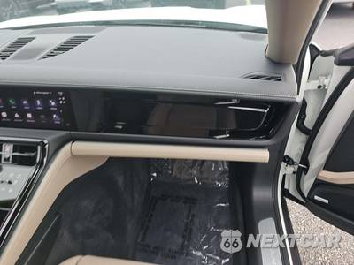 2026 Porsche Panamera - zdjęcie 19 z 22 - miniatura