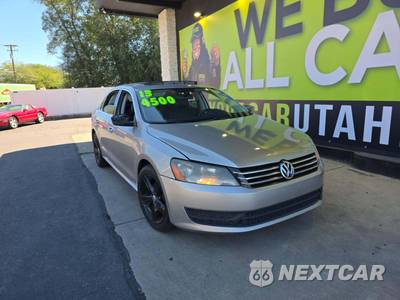 2013 Volkswagen Passat 2.5L SE w/Sunroof & Navigation - zdjęcie 4 z 26 - miniatura