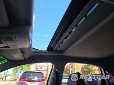2013 Volkswagen Passat 2.5L SE w/Sunroof & Navigation - zdjęcie 11 z 26 - miniatura
