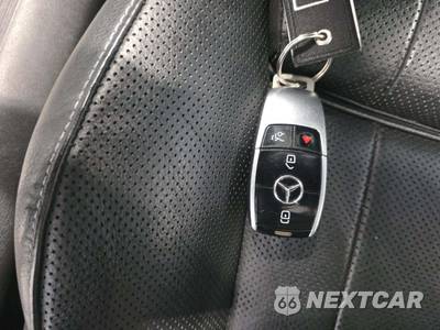 2019 Mercedes-Benz E 450 4MATIC Coupe - zdjęcie 8 z 21 - miniatura
