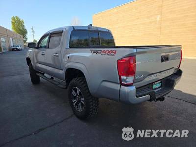 2017 Toyota Tacoma SR Crew Cab Medium Bed - zdjęcie 2 z 26 - miniatura