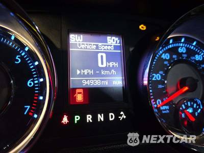 2015 Chrysler Town & Country Touring 121.2" WB - zdjęcie 6 z 21 - miniatura