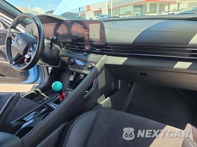 2023 Hyundai Elantra N - zdjęcie 19 z 26 - miniatura