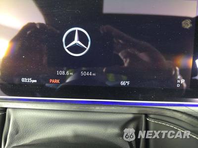 2025 Mercedes-Benz AMG G 63 4MATIC - zdjęcie 9 z 21 - miniatura