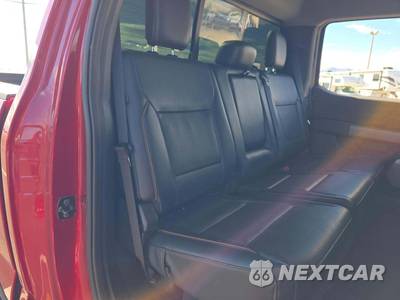 2026 Ford Super Duty F-350 Lariat Crew Cab Medium Bed - zdjęcie 13 z 19 - miniatura