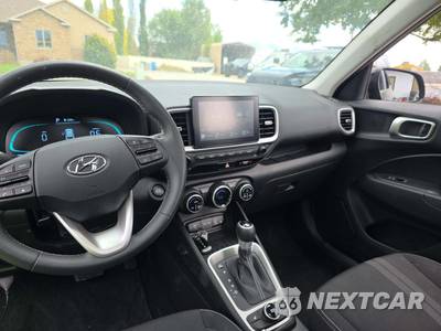 2026 Hyundai Venue SEL - zdjęcie 10 z 21 - miniatura
