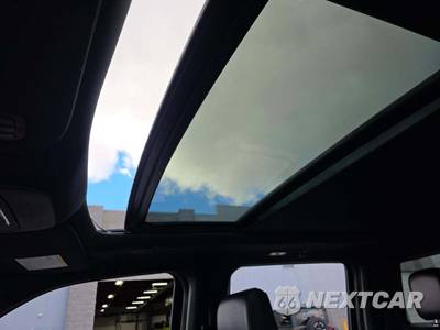 2025 Ford F-150 LARIAT Crew Cab Short Bed - zdjęcie 8 z 17 - miniatura