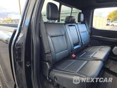 2025 Ford F-150 LARIAT Crew Cab Short Bed - zdjęcie 13 z 17 - miniatura