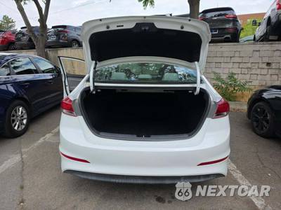 2017 Hyundai Elantra SE Sedan - zdjęcie 14 z 23 - miniatura