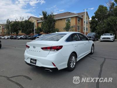 2018 Hyundai Sonata SE - zdjęcie 3 z 23 - miniatura