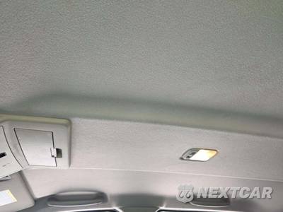 2010 Nissan TITAN SE Crew Cab Short Bed - zdjęcie 11 z 24 - miniatura