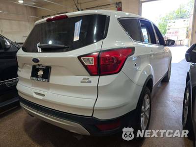 2019 Ford Escape SE - zdjęcie 3 z 24 - miniatura