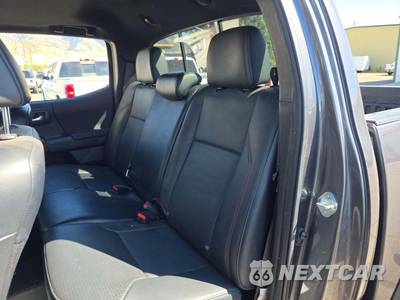 2022 Toyota Tacoma TRD Pro Crew Cab Medium Bed - zdjęcie 13 z 21 - miniatura