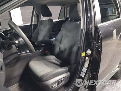 2020 Toyota RAV4 Hybrid XLE - zdjęcie 6 z 24 - miniatura