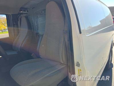 2015 Chevrolet Express 2500 Cargo Van 1WT 135.0" WB - zdjęcie 3 z 21 - miniatura