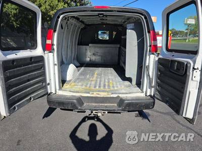 2015 Chevrolet Express 2500 Cargo Van 1WT 135.0" WB - zdjęcie 11 z 21 - miniatura