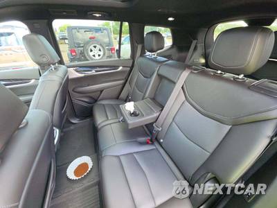 2023 Cadillac XT6 Premium Luxury 1SD - zdjęcie 10 z 26 - miniatura