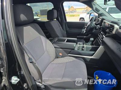 2026 Toyota Tundra SR5 Crew Cab Short Bed - zdjęcie 15 z 18 - miniatura