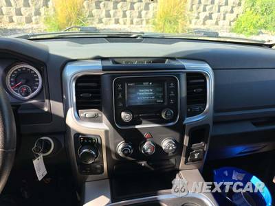 2016 Ram 1500 SLT Extended Cab Medium Bed - zdjęcie 10 z 25 - miniatura