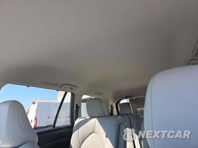 2026 Toyota Grand Highlander XLE - zdjęcie 8 z 19 - miniatura