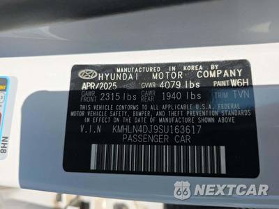 2025 Hyundai Elantra Hybrid Limited - zdjęcie 2 z 19 - miniatura