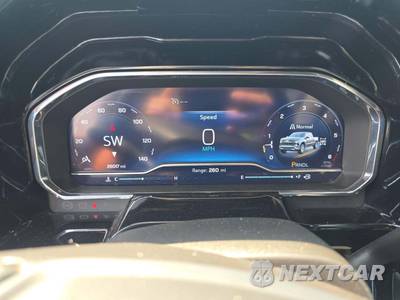 2025 Chevrolet Silverado 1500 LT Crew Cab Short Bed 1LT - zdjęcie 6 z 18 - miniatura